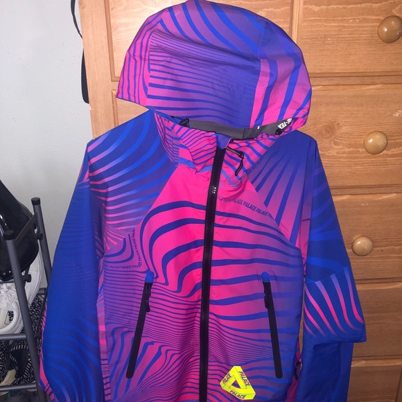 PALACE x GoreTex Mens Jacket - Picture 2 of 3